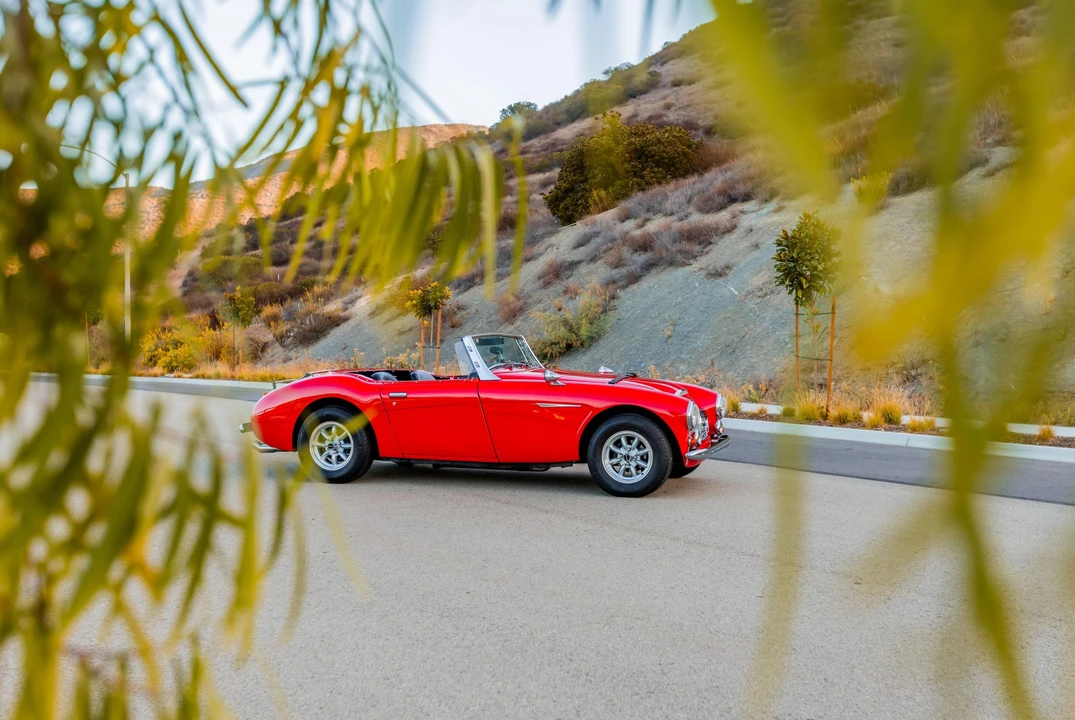 1991 Austin-Healey - Image 17 of 31