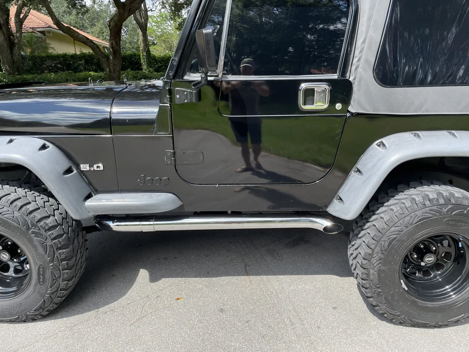 1995 Jeep YJ Wrangler - Image 24 of 31