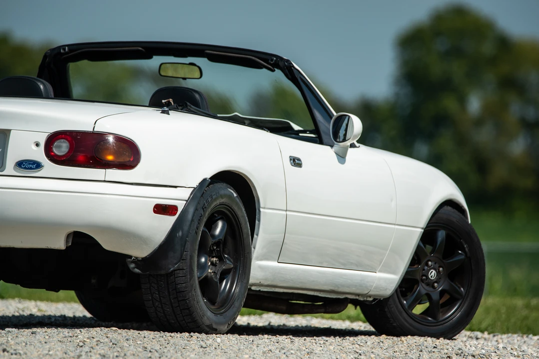 1996 Mazda NA MX-5 Miata - Image 27 of 31