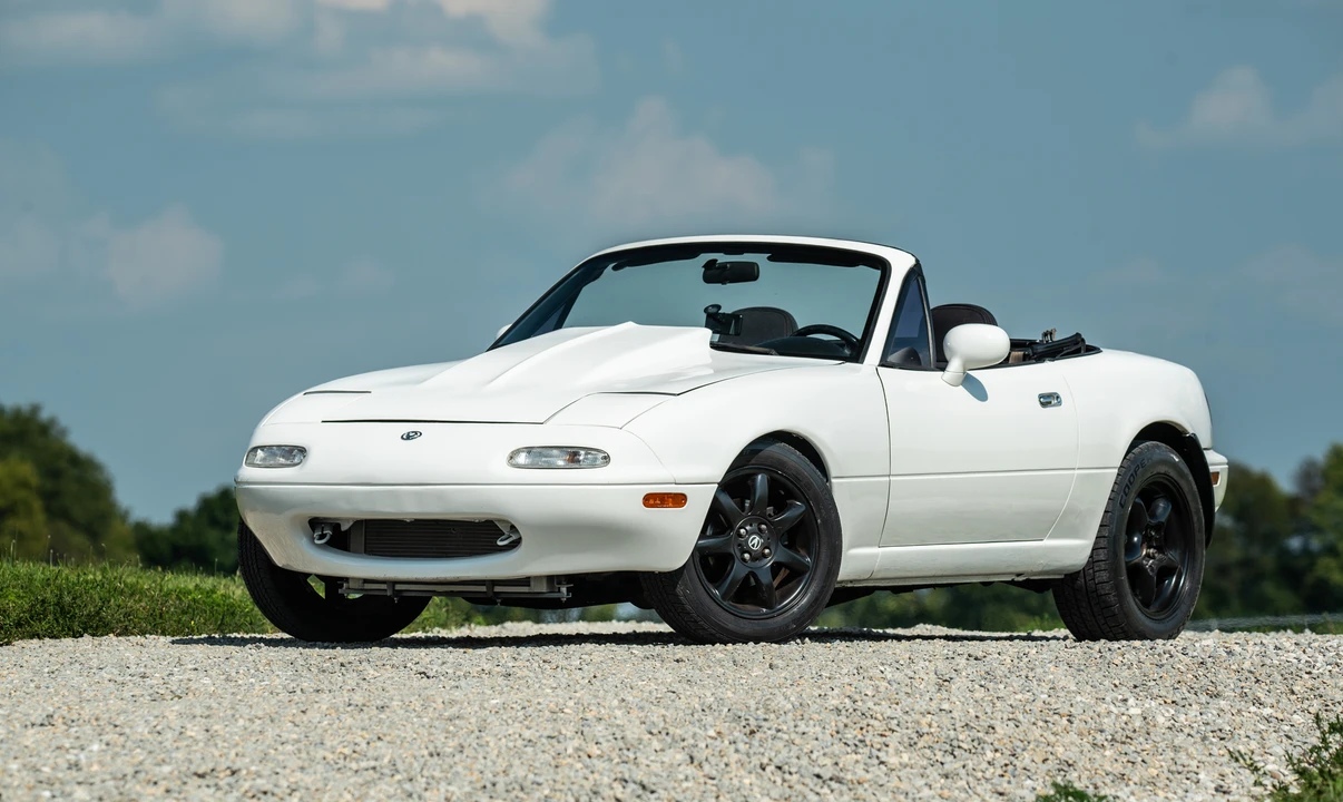 1996 Mazda NA MX-5 Miata - Image 6 of 31