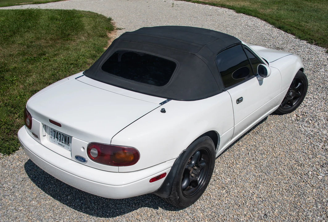 1996 Mazda NA MX-5 Miata - Image 24 of 31