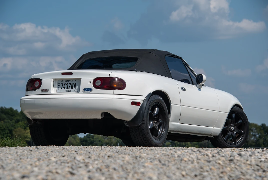 1996 Mazda NA MX-5 Miata - Image 25 of 31