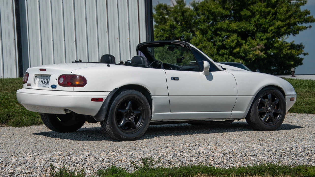 1996 Mazda NA MX-5 Miata - Image 16 of 31