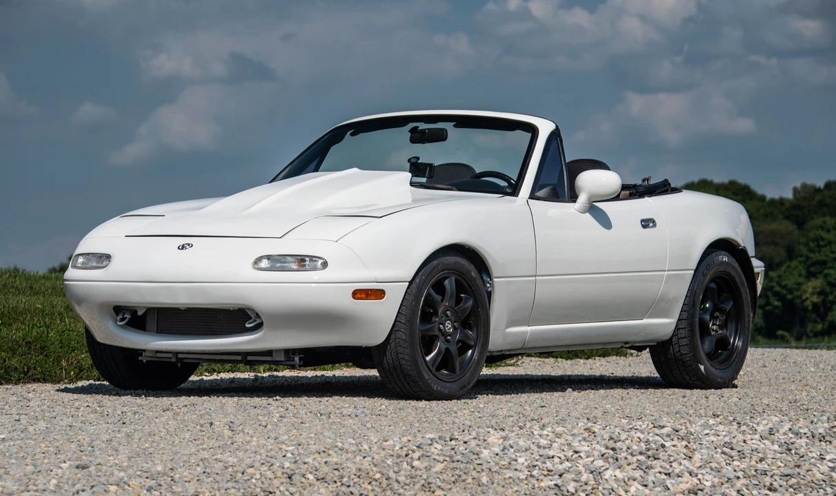1996 Mazda NA MX-5 Miata - Image 7 of 31