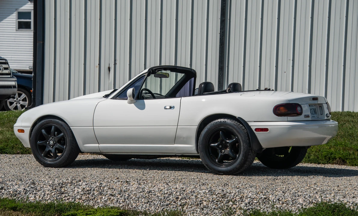 1996 Mazda NA MX-5 Miata - Image 10 of 31