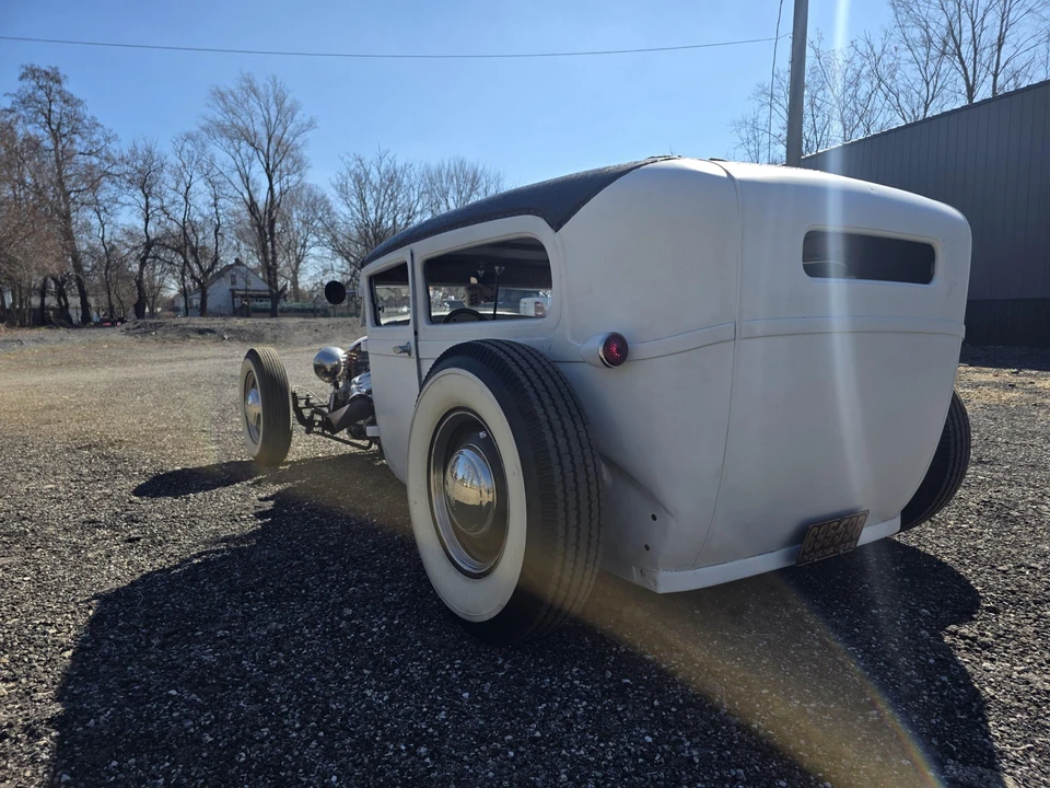Ford Model A - Image 3 of 31