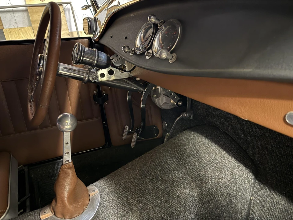 Ford Hot Rod - Image 30 of 31