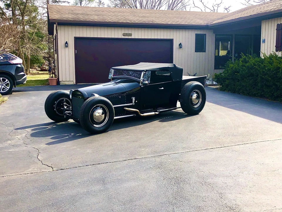 Ford Hot Rod - Image 10 of 31