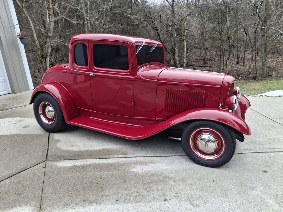 Ford Hot Rod - Image 11 of 31