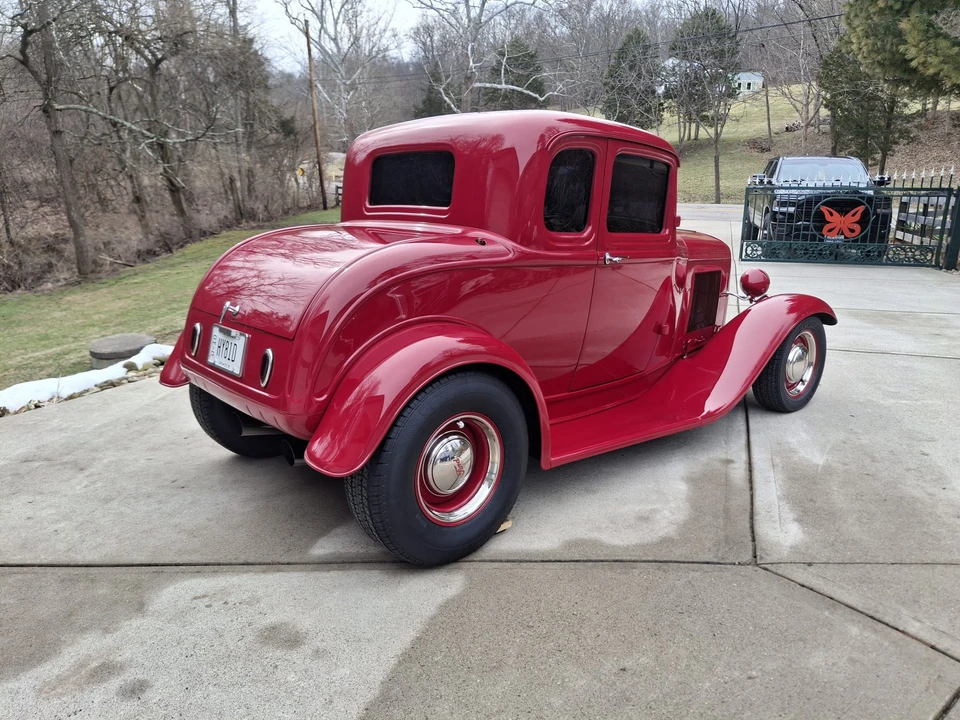Ford Hot Rod - Image 10 of 31