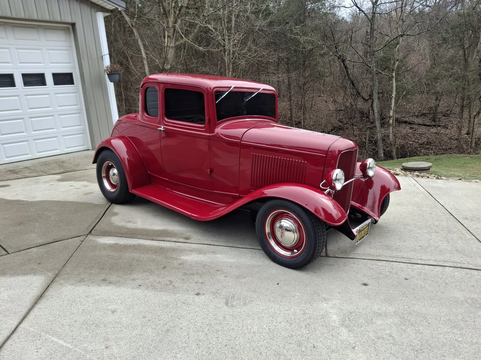 Ford Hot Rod - Image 12 of 31