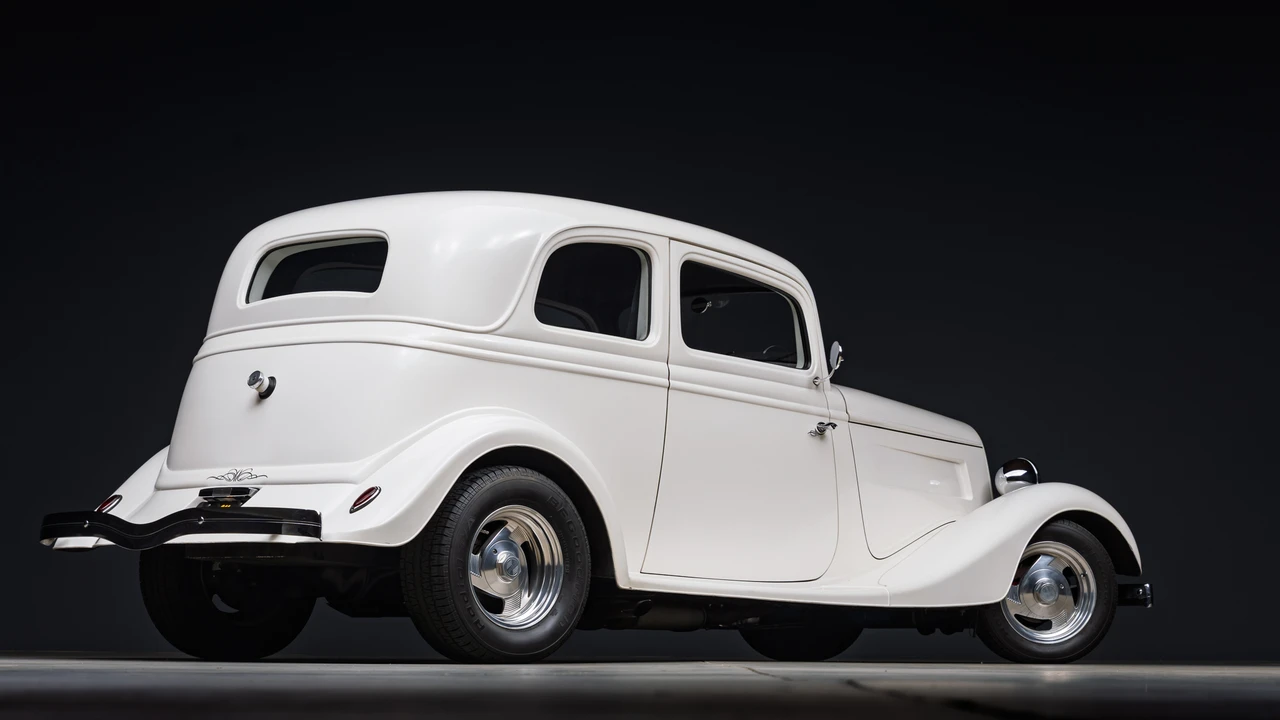 Ford Hot Rod - Image 15 of 31