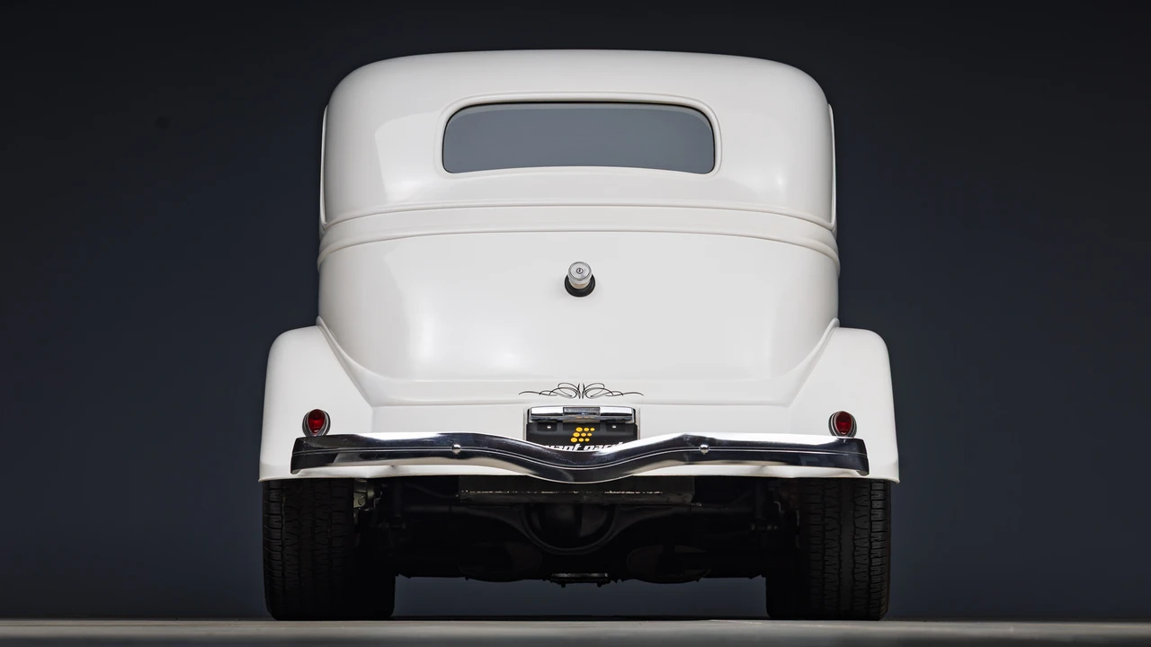 Ford Hot Rod - Image 19 of 31