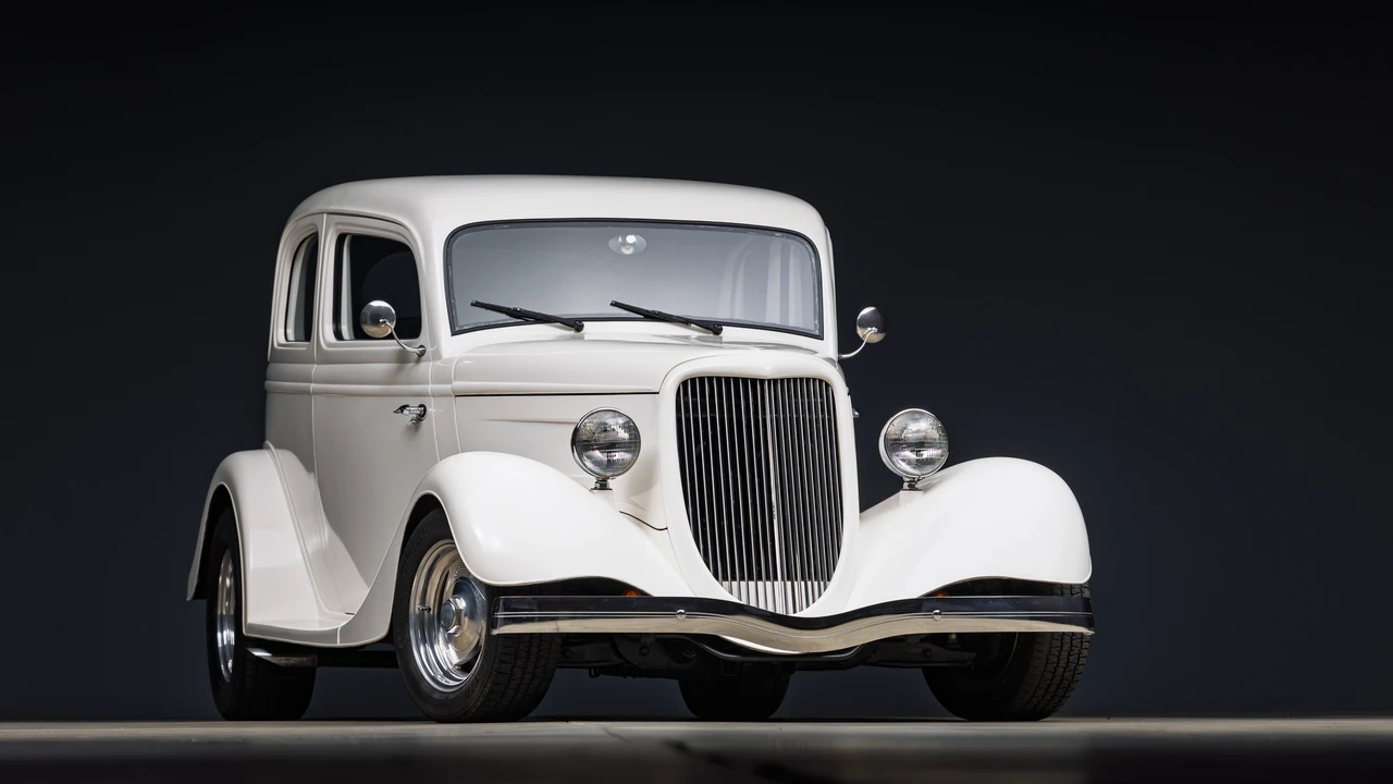 Ford Hot Rod - Image 9 of 31