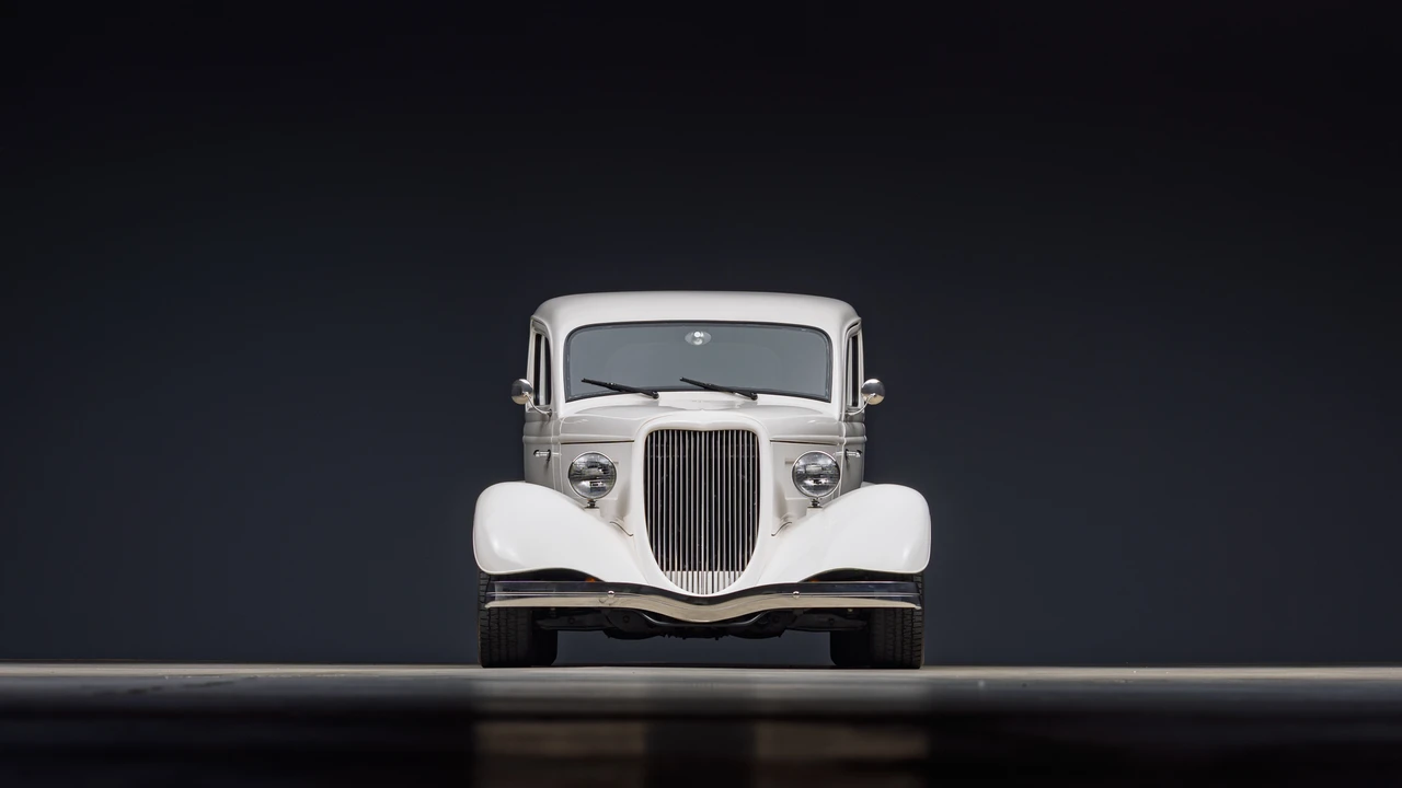 Ford Hot Rod - Image 7 of 31