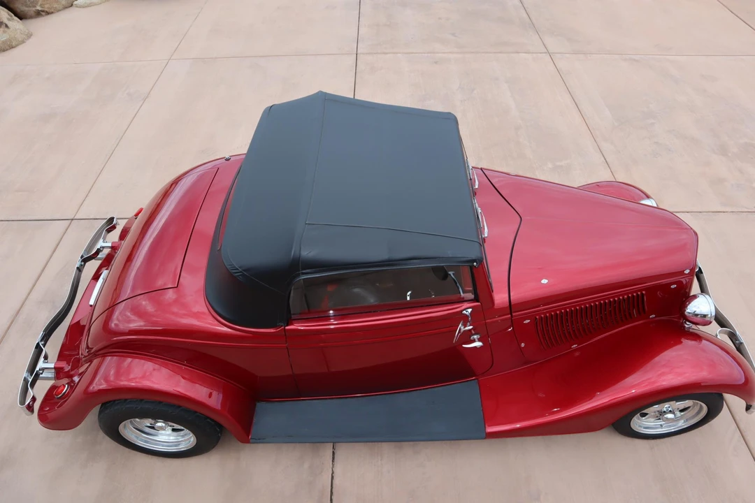 Ford Hot Rod - Image 23 of 31