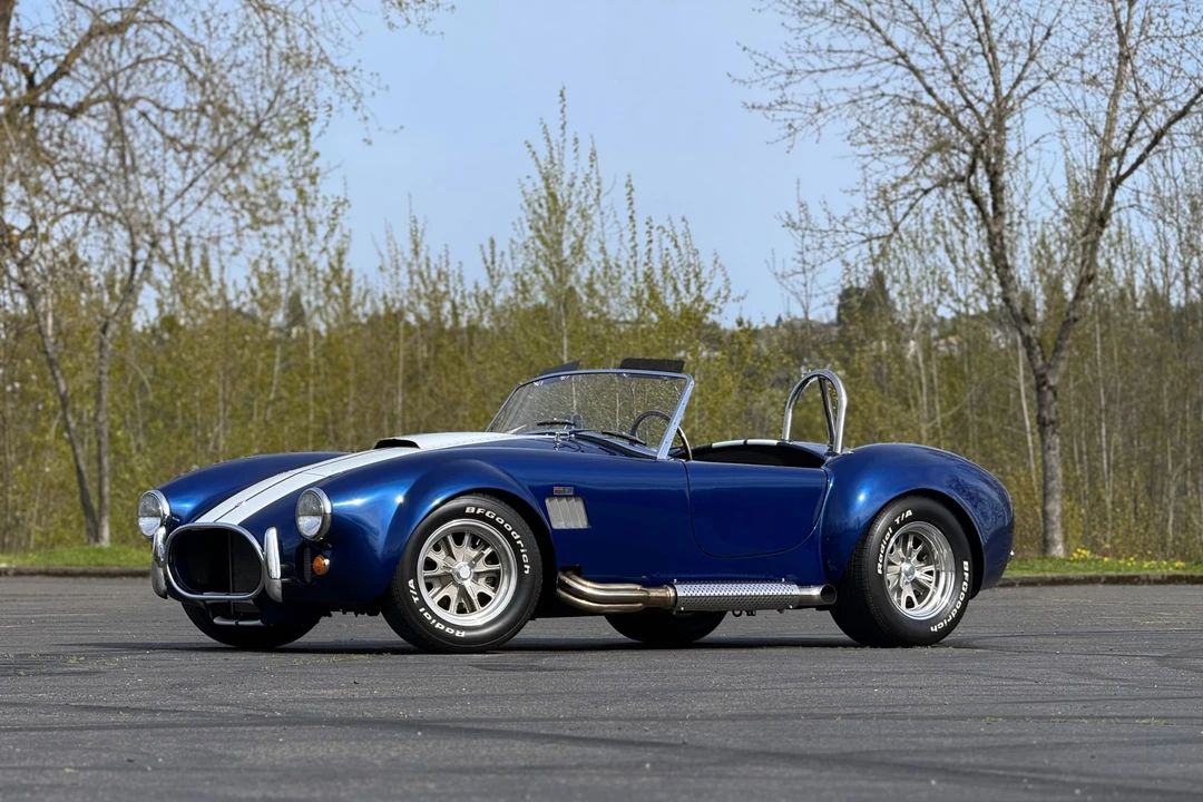 Shelby Cobra Replica - Image 15 of 31