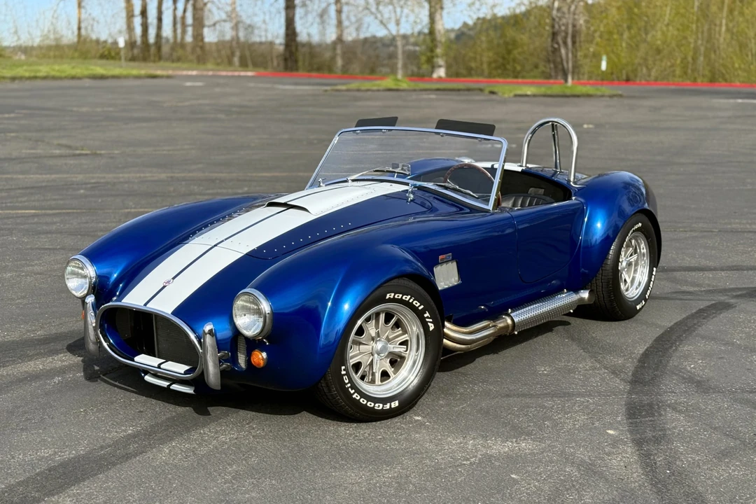 Shelby Cobra Replica - Image 8 of 31