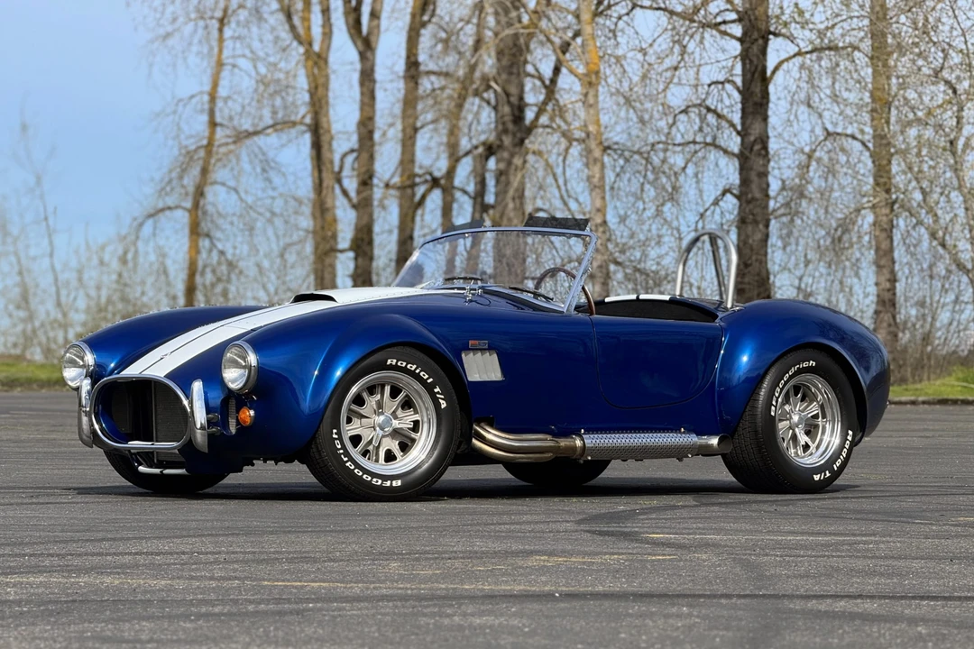 Shelby Cobra Replica - Image 16 of 31
