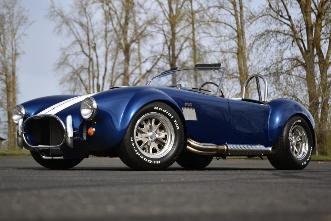 Shelby Cobra Replica - Image 12 of 31