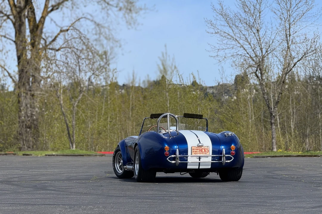 Shelby Cobra Replica - Image 30 of 31