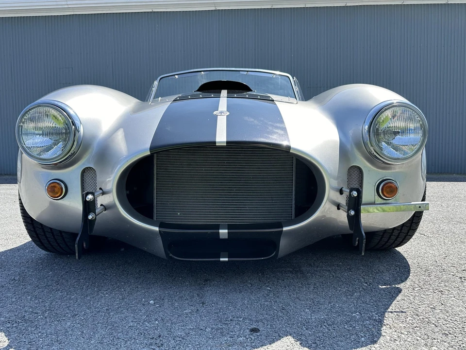 Shelby Cobra Replica - Image 7 of 31