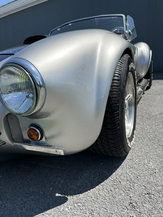 Shelby Cobra Replica - Image 29 of 31