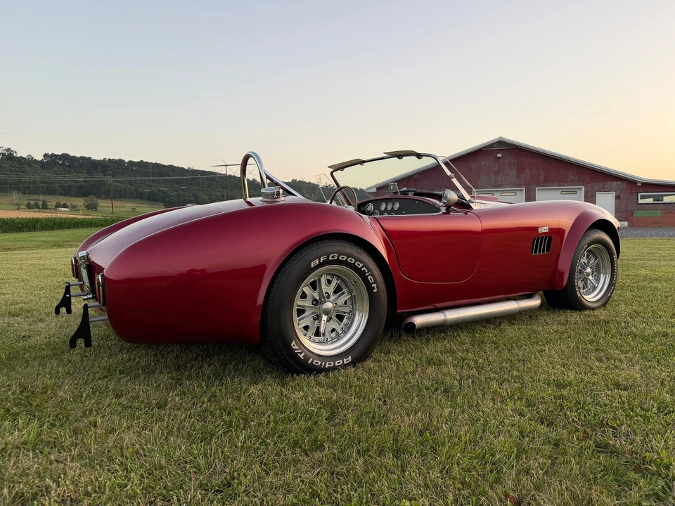 Shelby Cobra Replica - Image 14 of 31