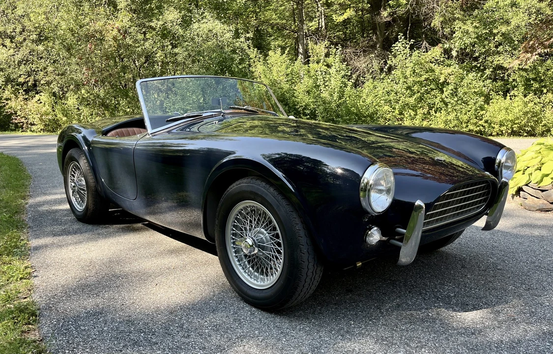 Shelby Cobra Replica - Image 7 of 31