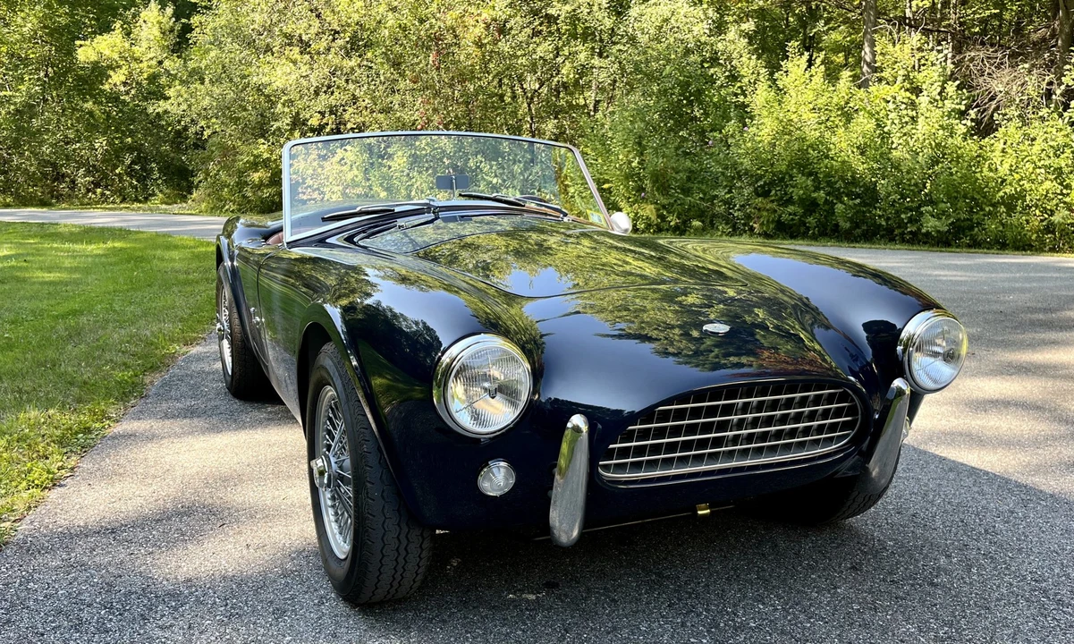 Shelby Cobra Replica - Image 5 of 31