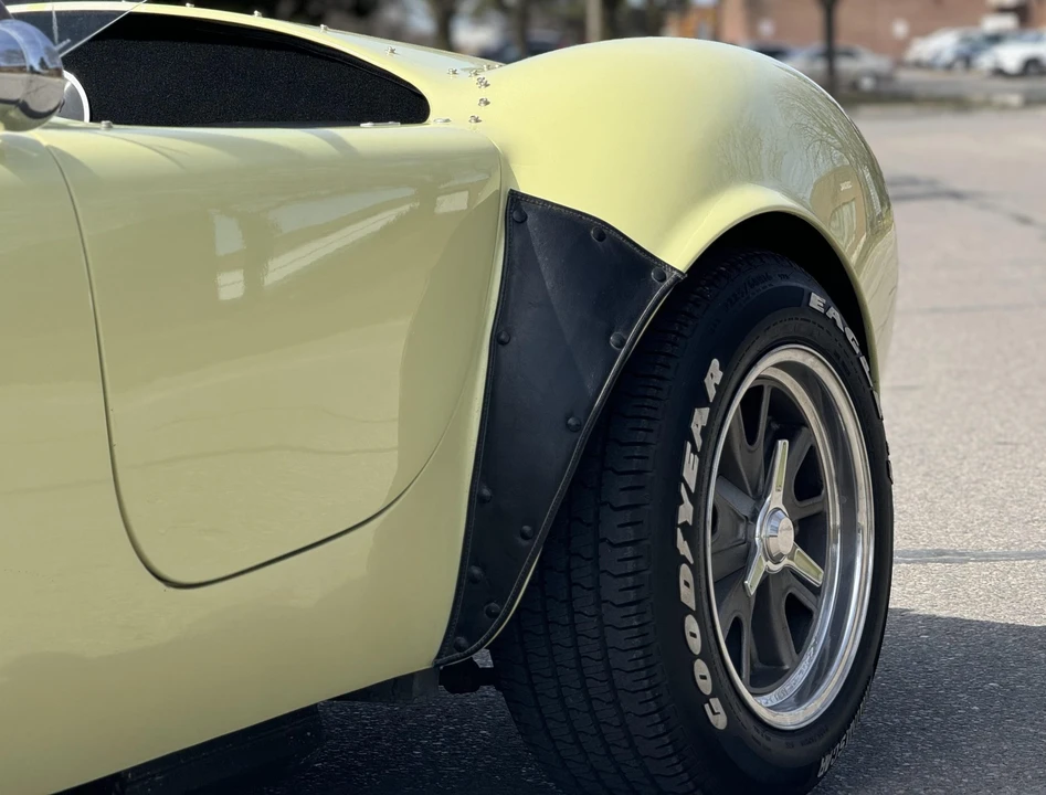 Shelby Cobra Replica - Image 13 of 31