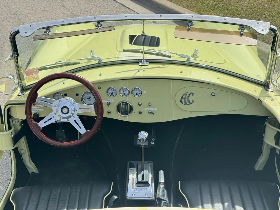 Shelby Cobra Replica - Image 29 of 31