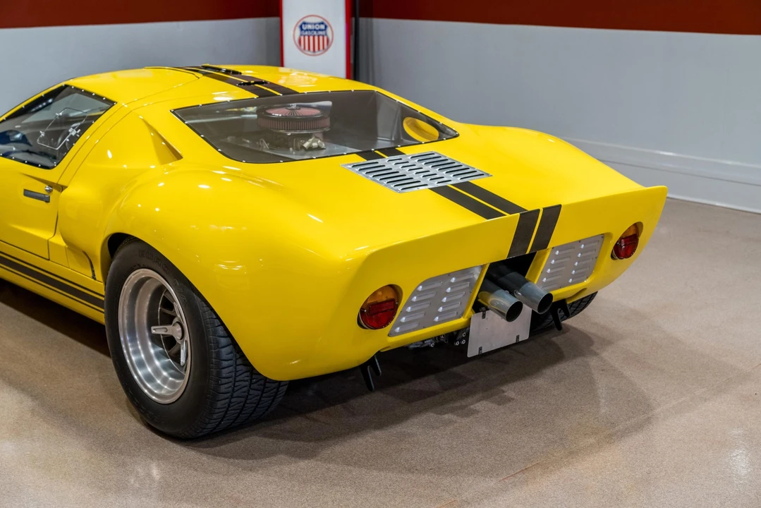 Ford Replica - Image 20 of 31
