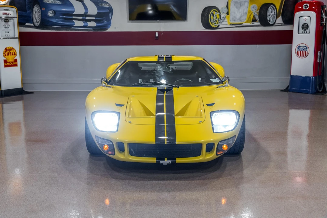 Ford Replica - Image 15 of 31