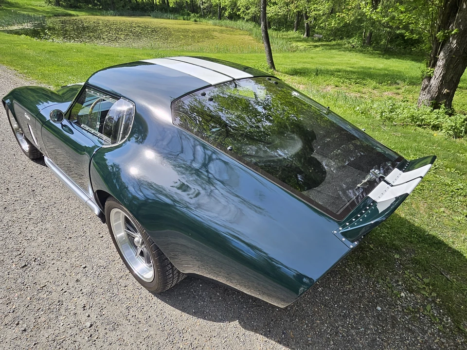 Shelby Daytona Replica - Image 3 of 31