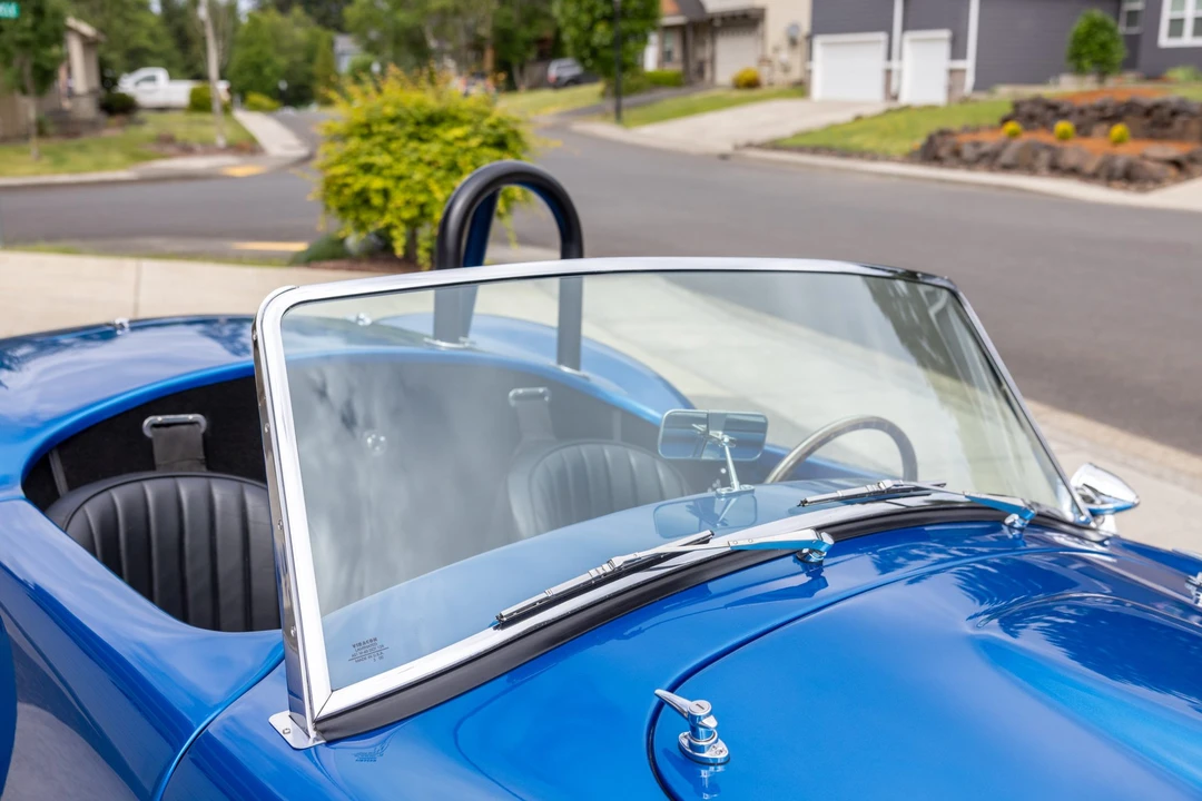 Shelby Cobra Replica - Image 24 of 31