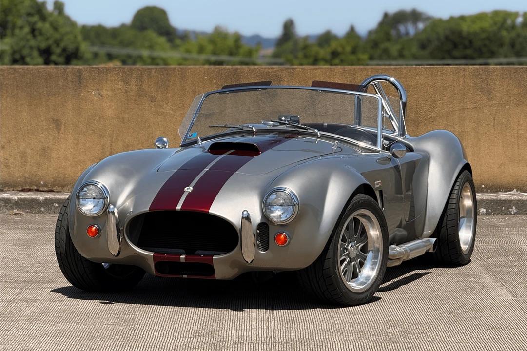 Shelby Cobra Replica - Image 6 of 31