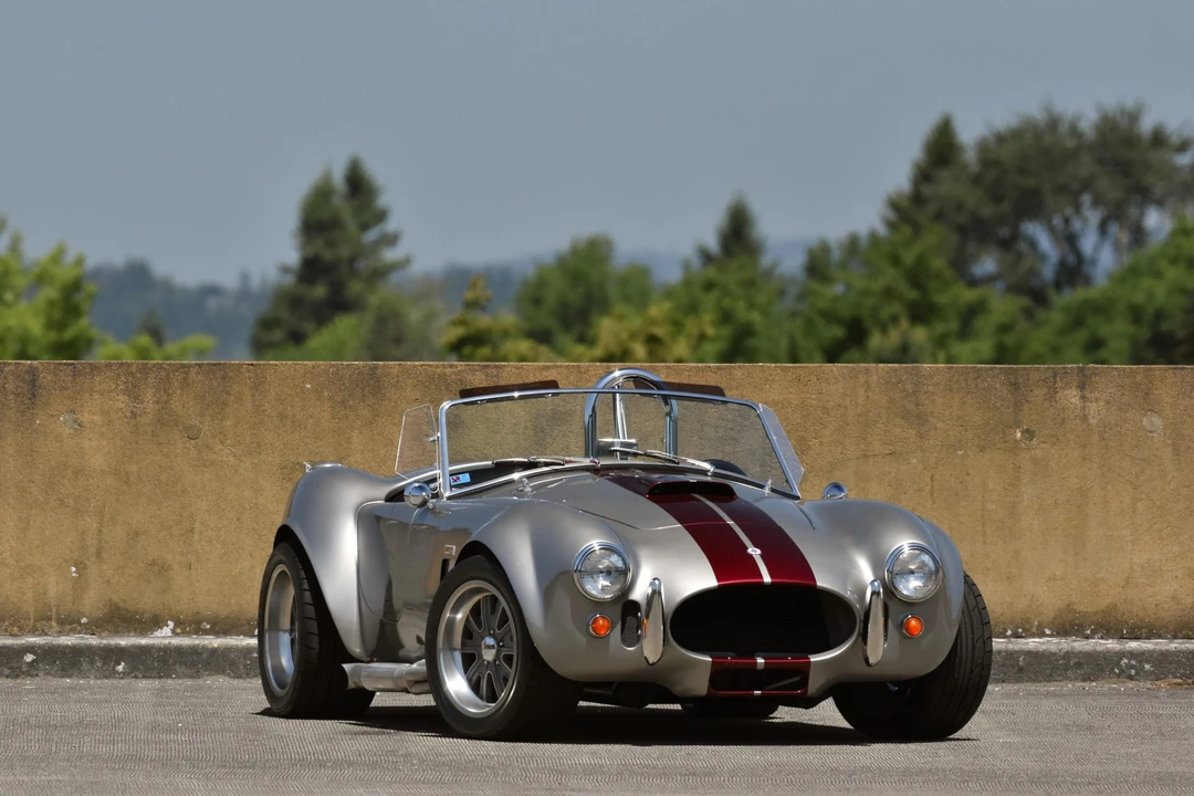 Shelby Cobra Replica - Image 31 of 31