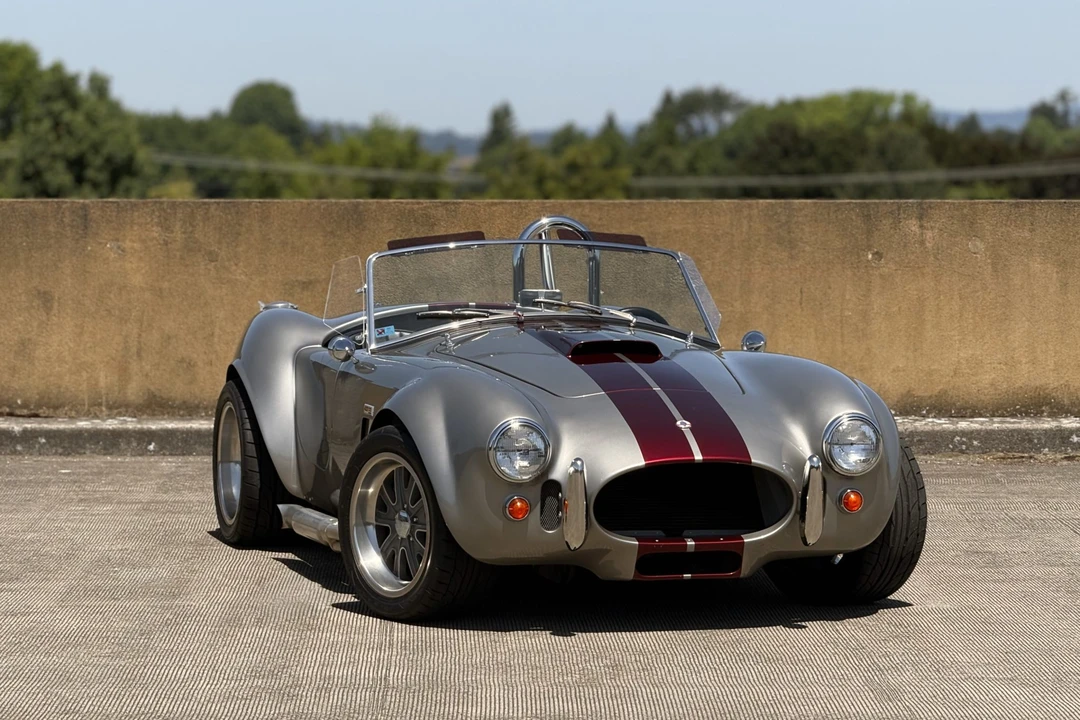 Shelby Cobra Replica - Image 30 of 31