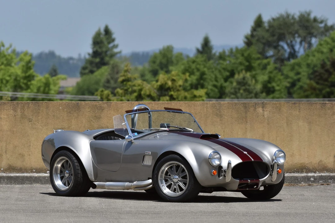 Shelby Cobra Replica - Image 27 of 31