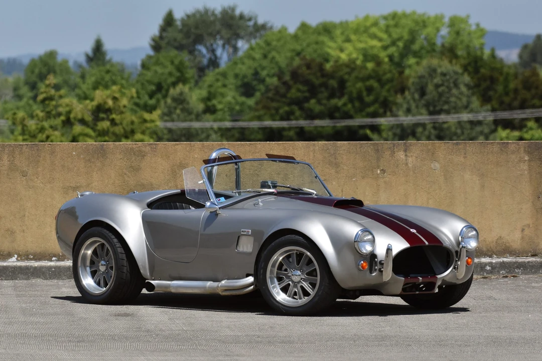 Shelby Cobra Replica - Image 26 of 31