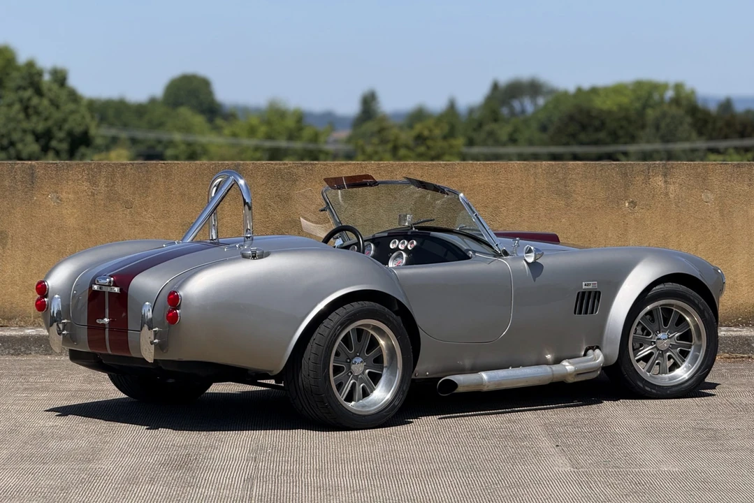 Shelby Cobra Replica - Image 19 of 31