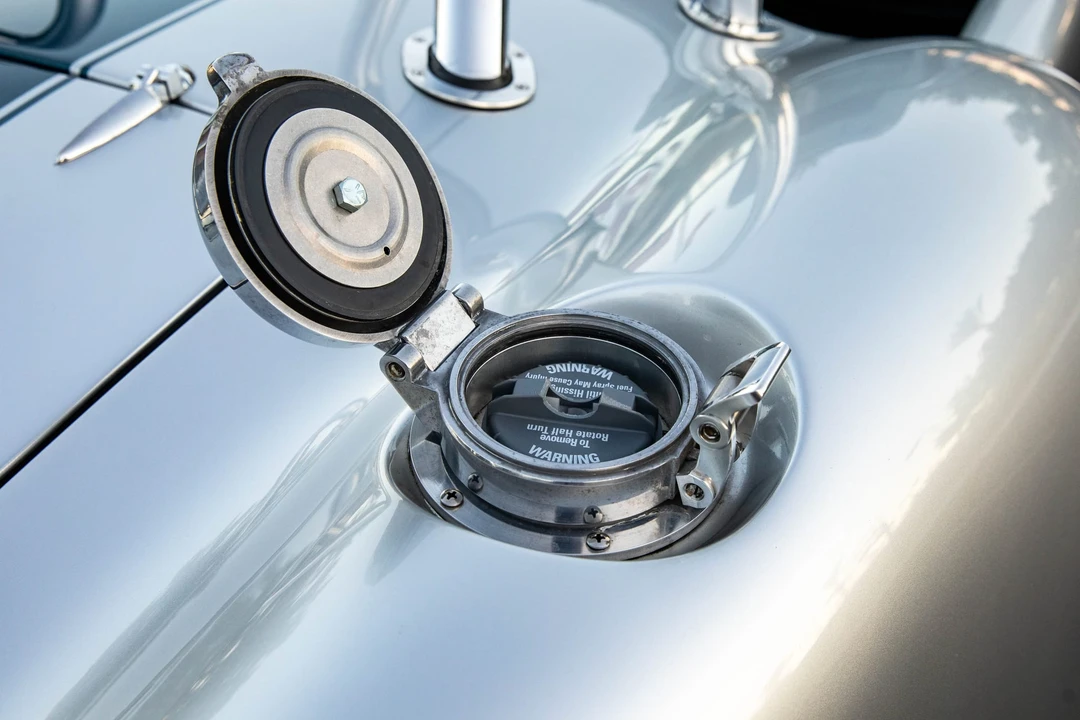 Factory Five Roadster - Image 19 of 31