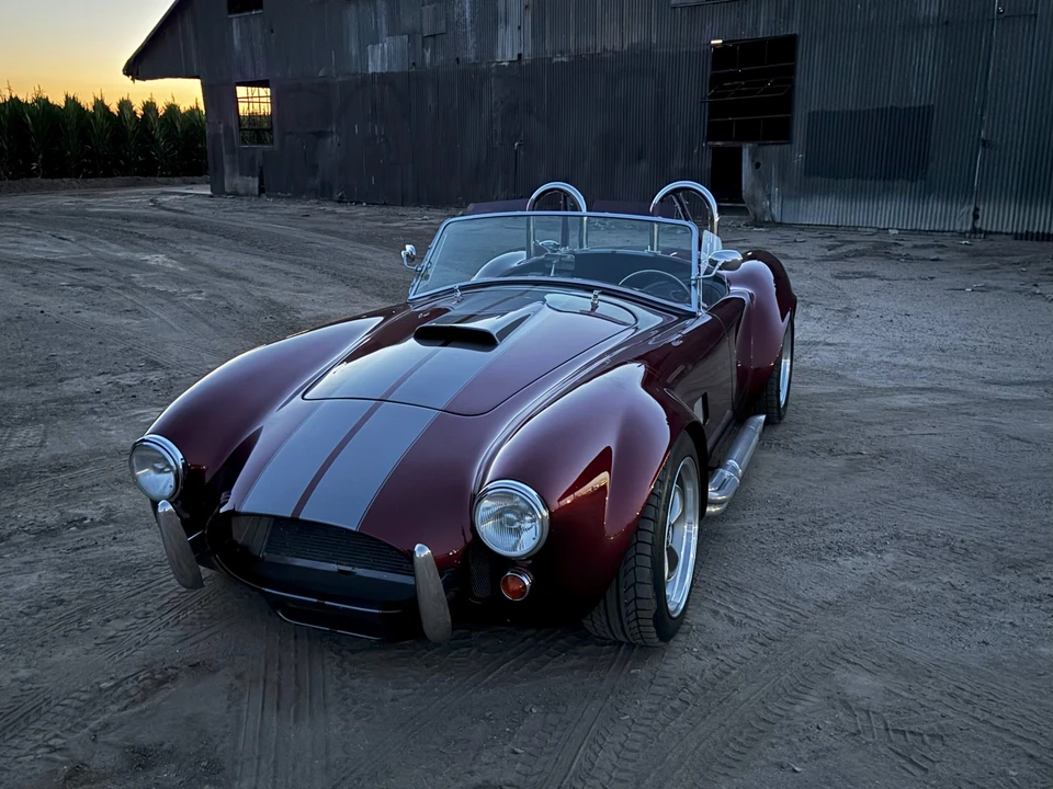 Shelby Cobra Replica - Image 24 of 31