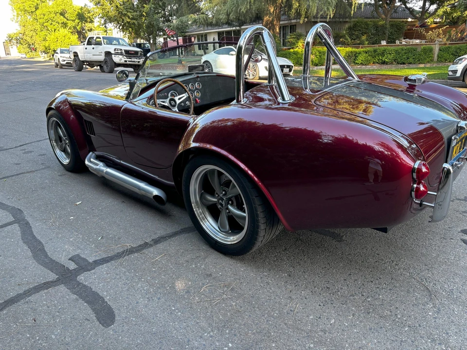 Shelby Cobra Replica - Image 14 of 31