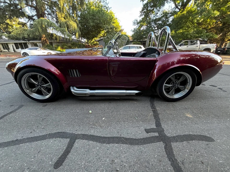 Shelby Cobra Replica - Image 16 of 31