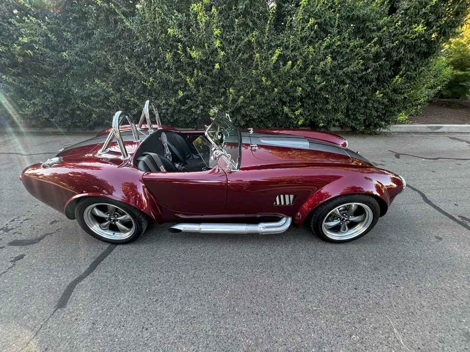 Shelby Cobra Replica - Image 10 of 31