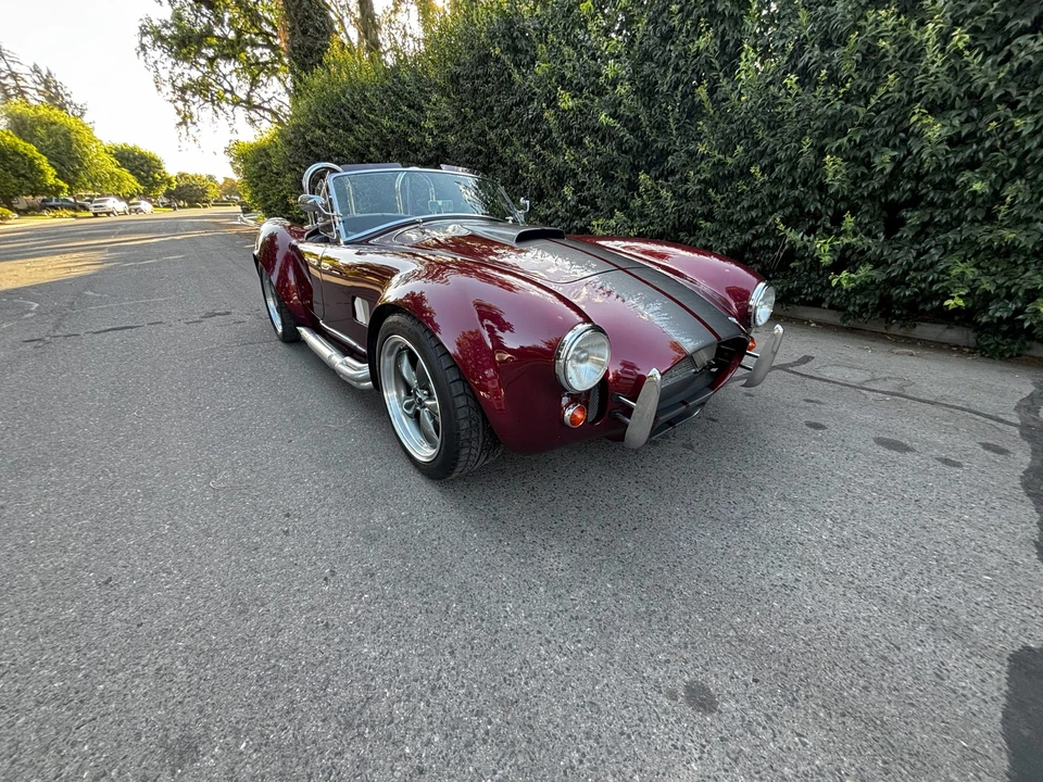 Shelby Cobra Replica - Image 7 of 31