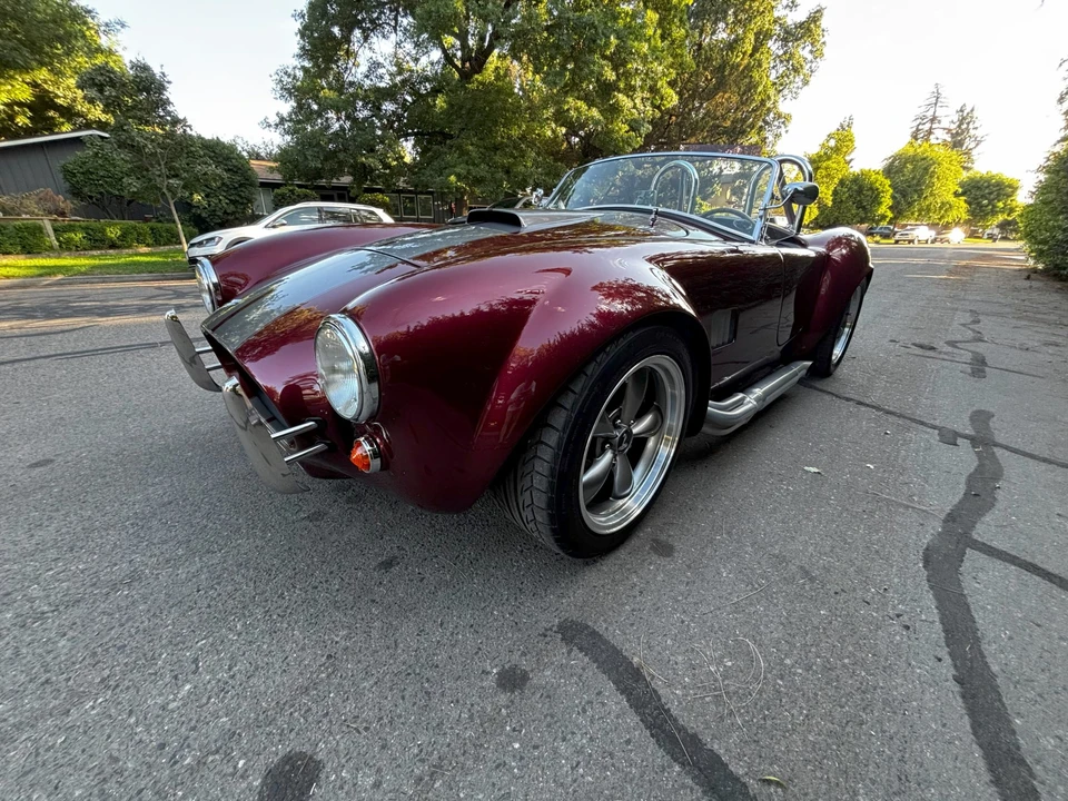 Shelby Cobra Replica - Image 3 of 31