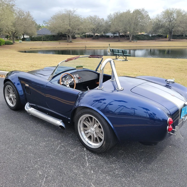 Shelby Cobra Replica - Image 15 of 31